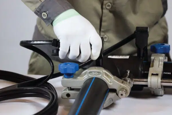 Vì sao phải dùng ba chạc 45 độ chuyển bậc?