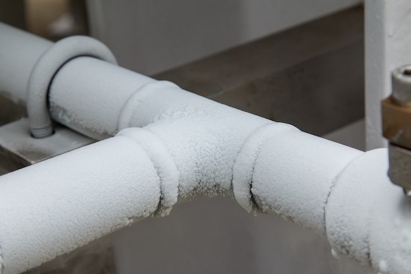 Dấu hiệu nhận biết ống nước bị đóng băng